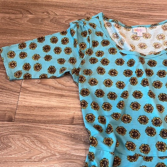 LuLaRoe Teal with Sunflowers 🌻 Nicole Dress - Picture 3 of 7